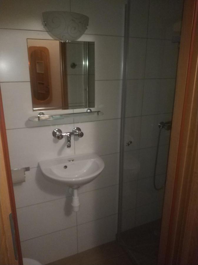 Hotel Mark Marki  Eksteriør bilde